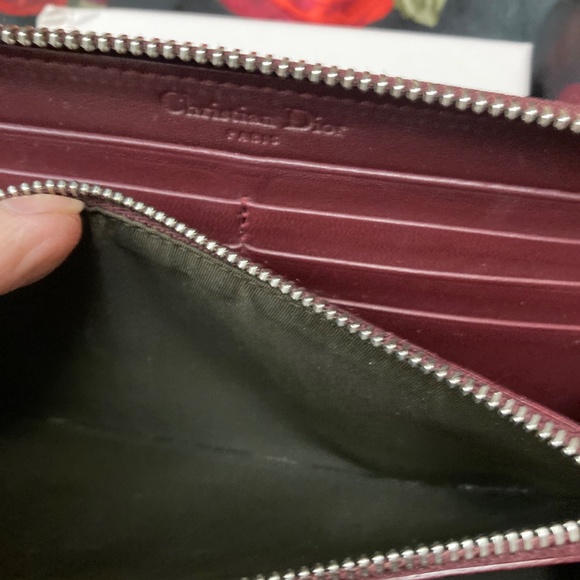 EUC Christian Dior Bordeaux long zip trotter wallet &book💕 - Picture 10 of 11
